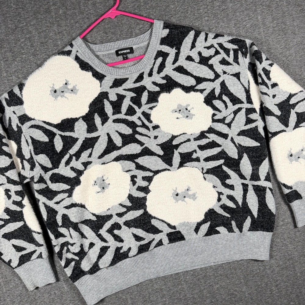 Express Sweater Womens XL Gray Floral Knit Crewneck Long Sleeve Pullover